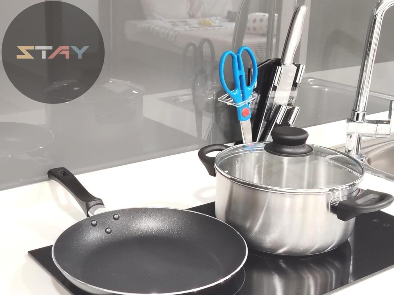 Almas Cozy Studio Escape Netflix 100Mbps Bystay Nusajaya  Esterno foto